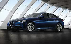 Alfa Romeo Giulia Super     