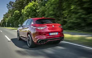 Alfa Romeo Stelvio Quadrifoglio     