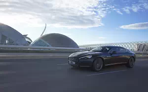 Aston Martin Rapide (Quantum Silver)     
