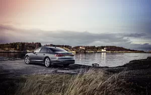 Audi A8 quattro S line     