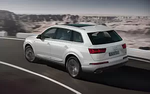 Audi Q7 TDI quattro S line     