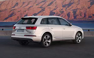 Audi Q7 TDI quattro S line     