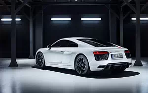Audi R8 V10 RWS     