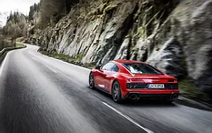 Audi R8 V10 performance RWD     