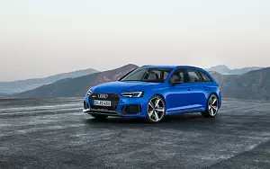 Audi RS4 Avant     