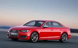 Audi S4     