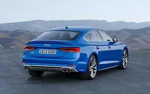 Audi S5 Sportback     