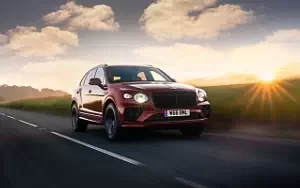 Bentley Bentayga Hybrid First Edition (Dragon Red) UK-spec     