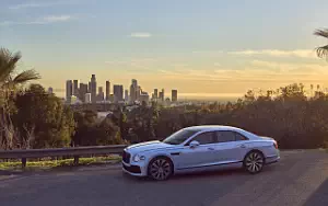 Bentley Flying Spur Hybrid (Jetstream) US-spec     