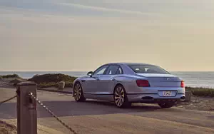 Bentley Flying Spur Hybrid (Jetstream) US-spec     