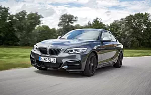 BMW M240i xDrive Coupe     