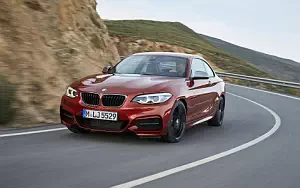 BMW M240i xDrive Coupe     