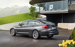 BMW 330i Gran Turismo Luxury     