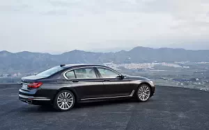 BMW 750Li xDrive     