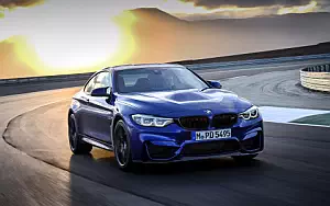 BMW M4 CS     