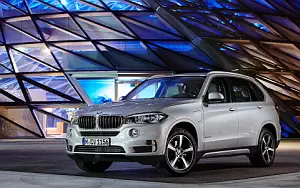 BMW X5 xDrive40e     