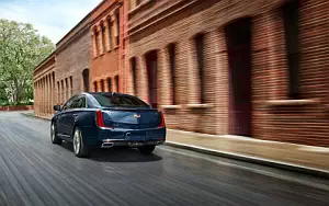 Cadillac XTS     