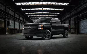 Chevrolet Silverado WT Black Out Double Cab     