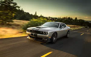 Dodge Challenger SRT 392     