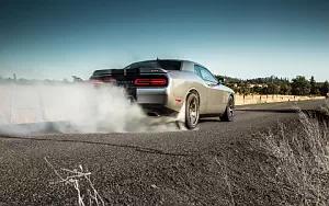 Dodge Challenger SRT 392     