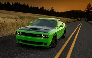 Dodge Challenger SRT Hellcat     