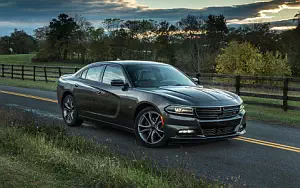 Dodge Charger R/T Road & Track     