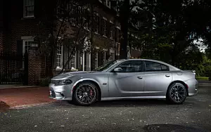 Dodge Charger SRT 392     