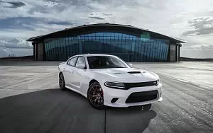 Dodge Charger SRT Hellcat     