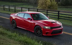 Dodge Charger SRT Hellcat     