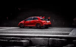 Honda Civic Type R     