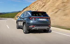 Hyundai Tucson Hybrid     