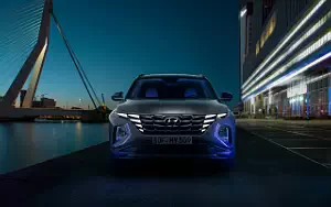 Hyundai Tucson Hybrid     