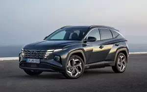 Hyundai Tucson Hybrid     
