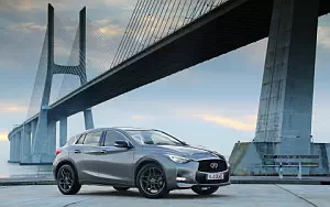 Infiniti Q30S 2.0t AWD     