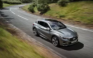 Infiniti Q30S 2.0t AWD UK-spec     