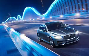 Jaguar XF R Sport     