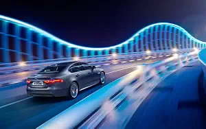 Jaguar XF R Sport     