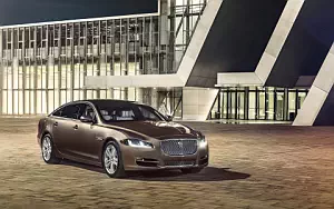 Jaguar XJ L Portfolio     