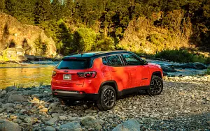 Jeep Compass Trailhawk     