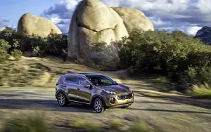 Kia Sportage SX Turbo AWD US-spec     