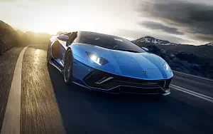 Lamborghini Aventador LP 780-4 Ultimae Roadster     