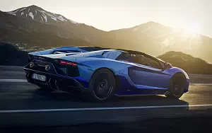 Lamborghini Aventador LP 780-4 Ultimae Roadster     