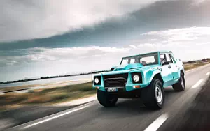 Lamborghini LM 002     