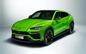 Lamborghini Urus Pearl Capsule     