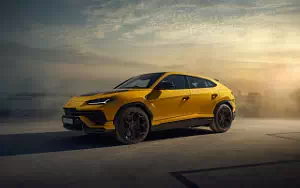 Lamborghini Urus Performante RHD     