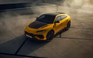 Lamborghini Urus Performante RHD     