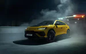 Lamborghini Urus Performante RHD     