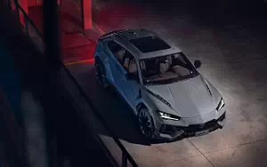 Lamborghini Urus S     