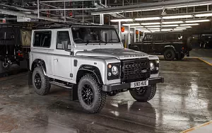 Land Rover Defender 90 2000000th     