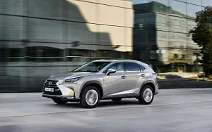 Lexus NX 300h     